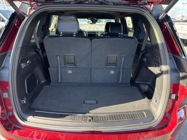 used 2024 Jeep Grand Cherokee L car, priced at $34,962