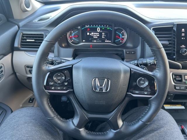used 2022 Honda Pilot car, priced at $28,982