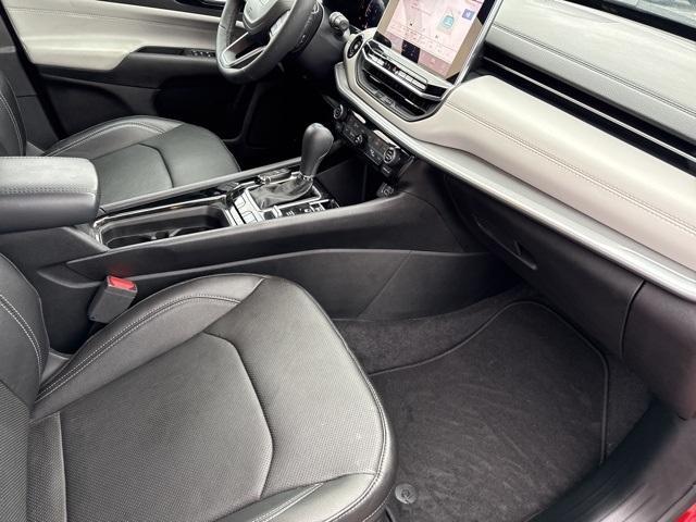 used 2025 Jeep Compass car, priced at $28,819