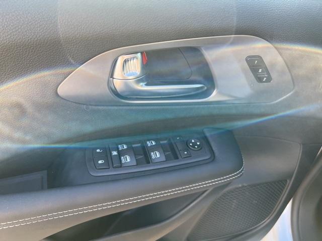 new 2026 Chrysler Pacifica car, priced at $38,615