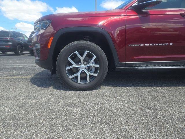 used 2024 Jeep Grand Cherokee car, priced at $36,965