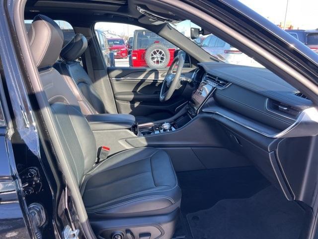 used 2025 Jeep Grand Cherokee L car, priced at $48,821