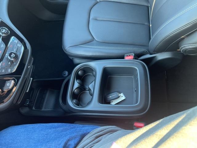 new 2026 Chrysler Pacifica car, priced at $39,145