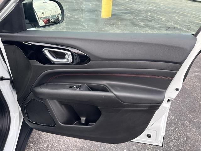 used 2024 Jeep Compass car, priced at $23,884