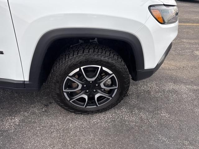 used 2024 Jeep Compass car, priced at $23,884