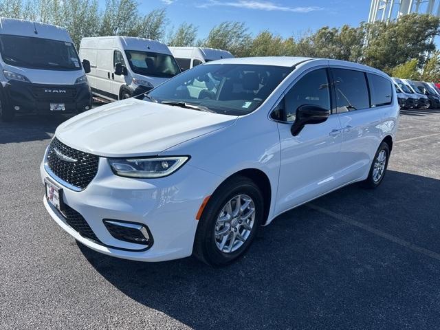 new 2026 Chrysler Pacifica car, priced at $38,140