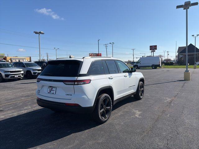 new 2025 Jeep Grand Cherokee car, priced at $45,220