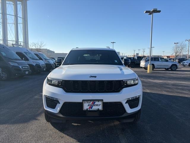 new 2025 Jeep Grand Cherokee car, priced at $43,870