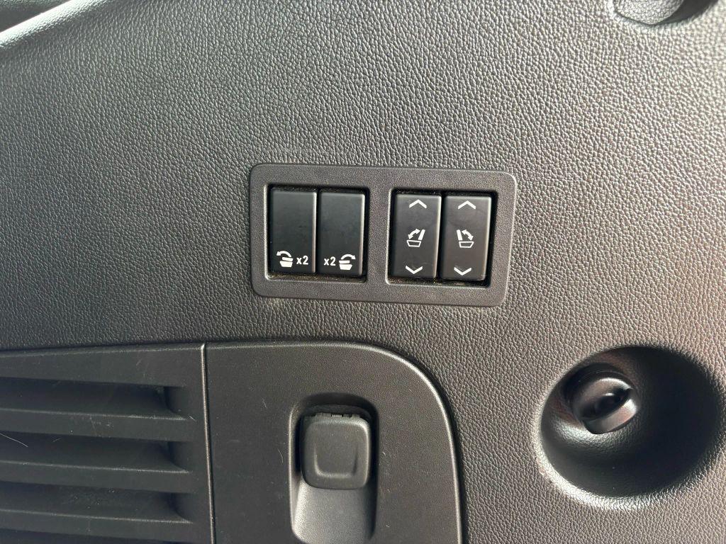 used 2018 Chevrolet Tahoe car, priced at $27,895