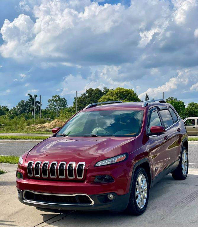 used 2016 Jeep Cherokee car, priced at $10,350