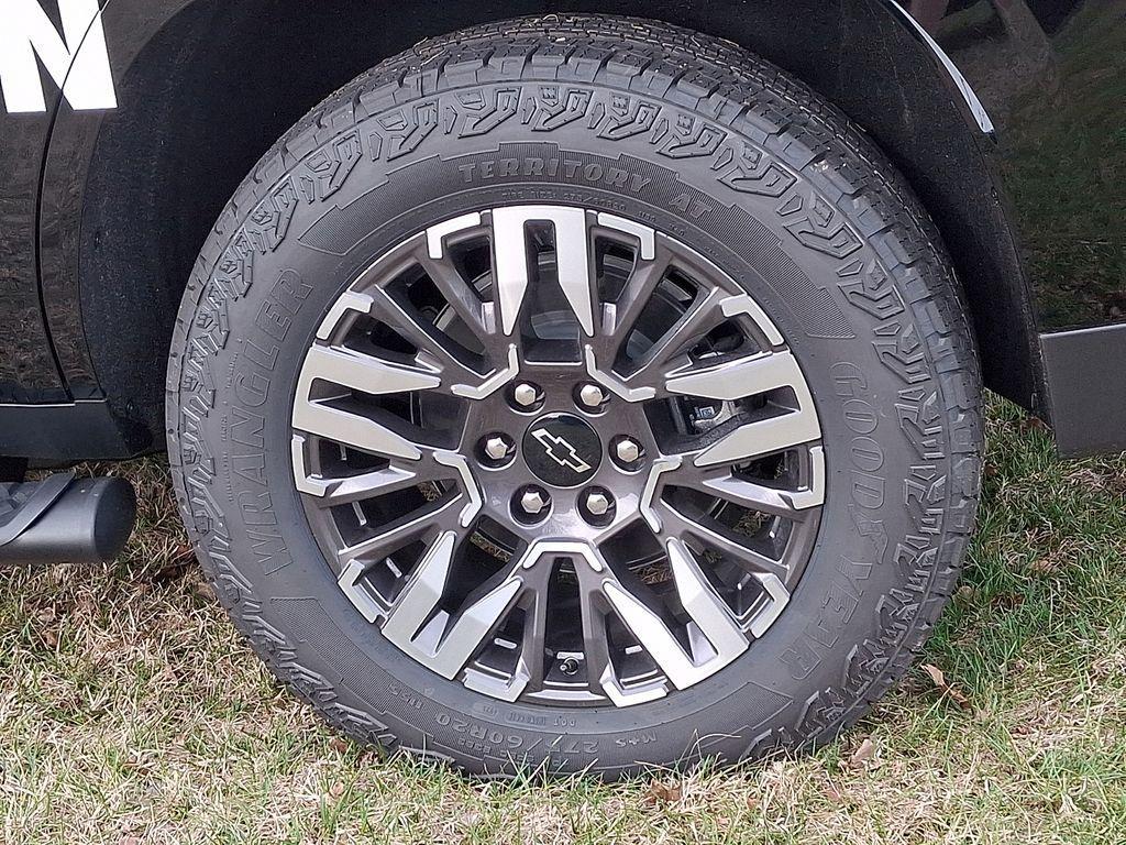 new 2026 Chevrolet Tahoe car, priced at $76,985