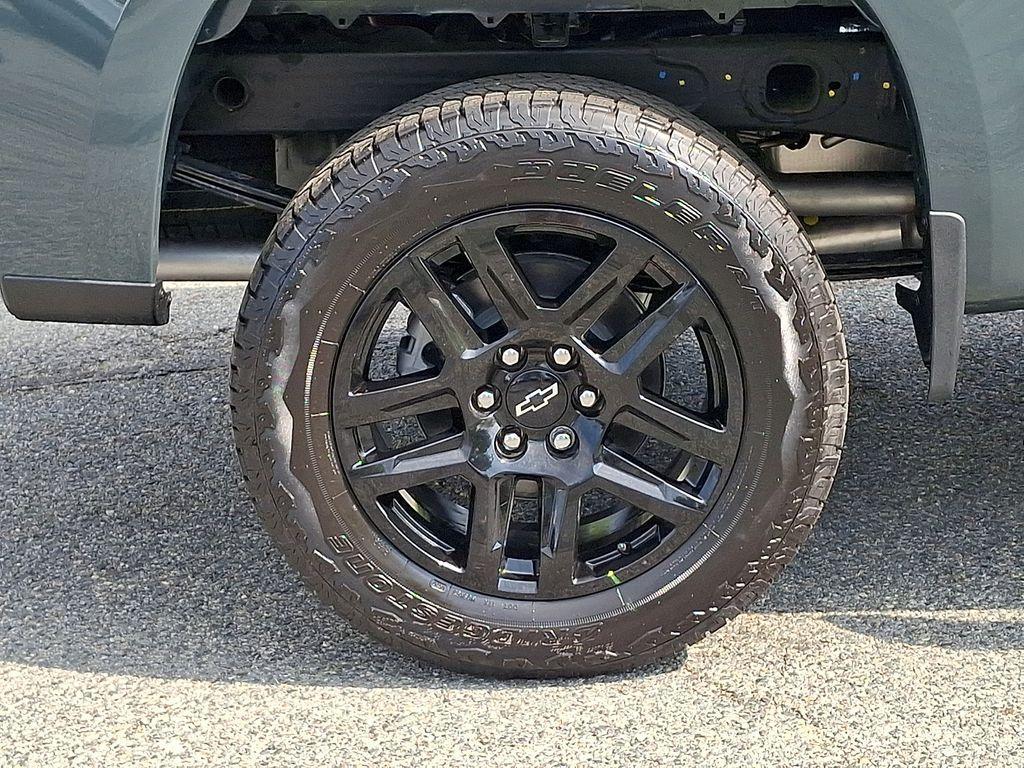 new 2026 Chevrolet Silverado 1500 car, priced at $49,077