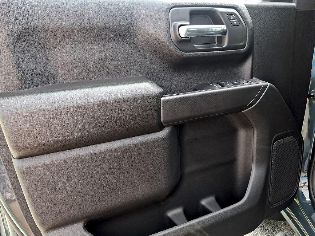new 2026 Chevrolet Silverado 1500 car, priced at $49,077