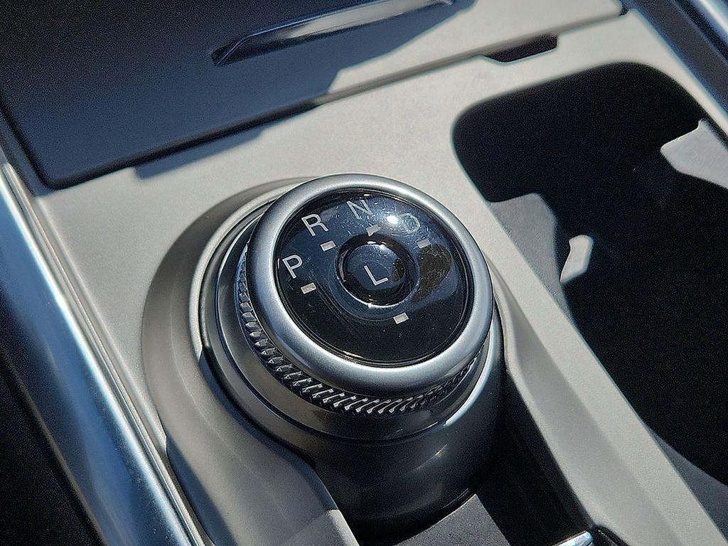 used 2022 Ford Explorer car