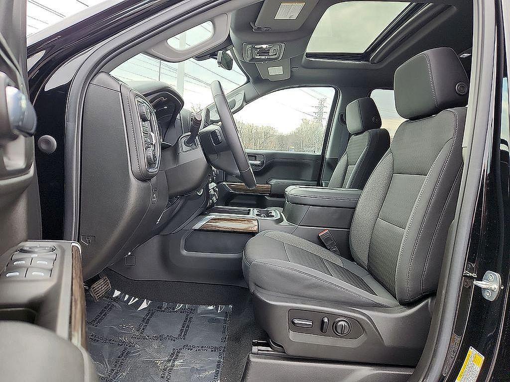 used 2021 Chevrolet Silverado 1500 car, priced at $49,814