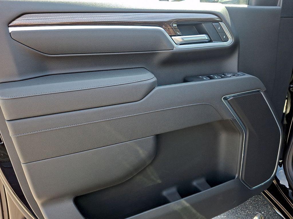 new 2026 Chevrolet Silverado 2500 car, priced at $72,649