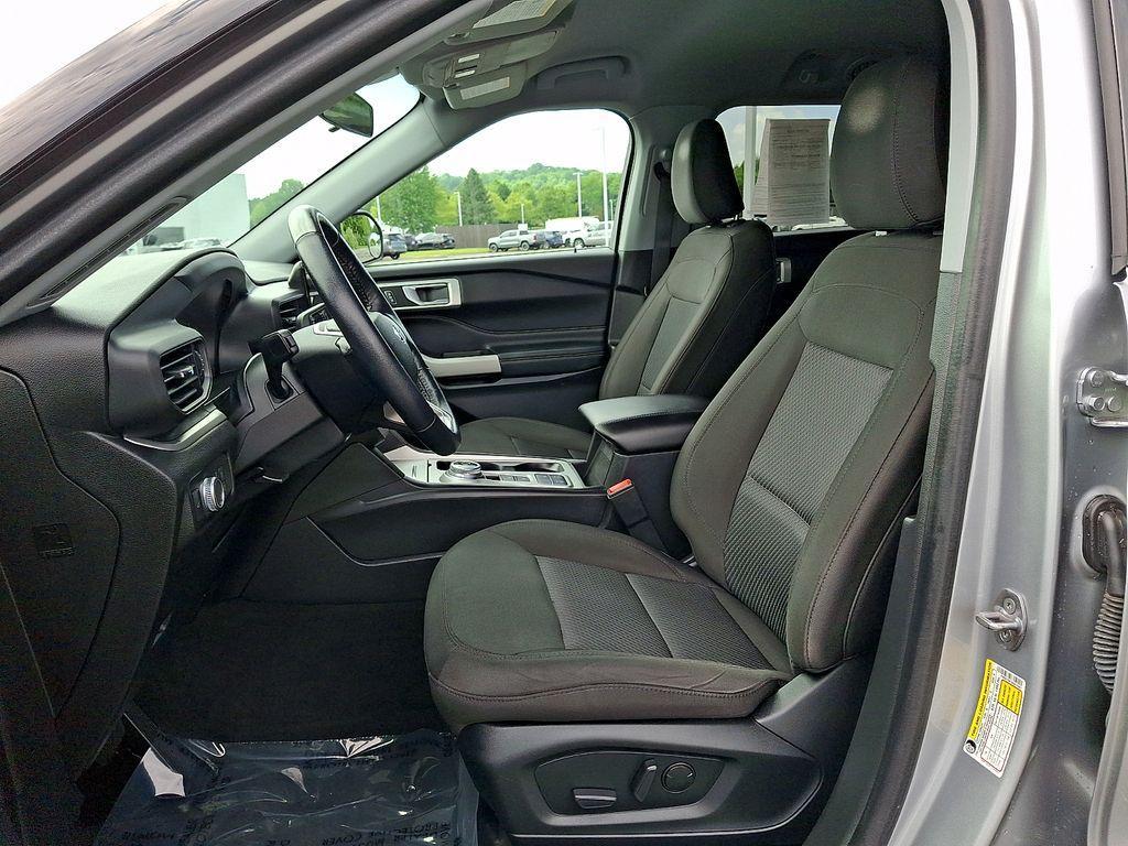 used 2022 Ford Explorer car, priced at $29,319