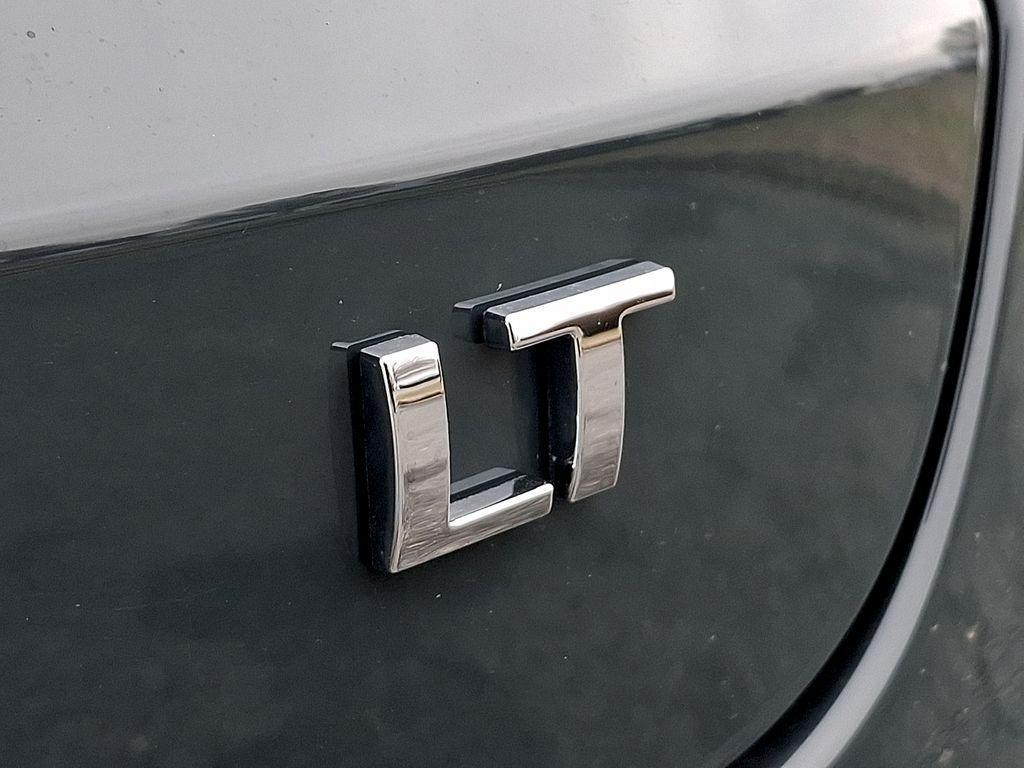 new 2026 Chevrolet Trax car, priced at $25,417