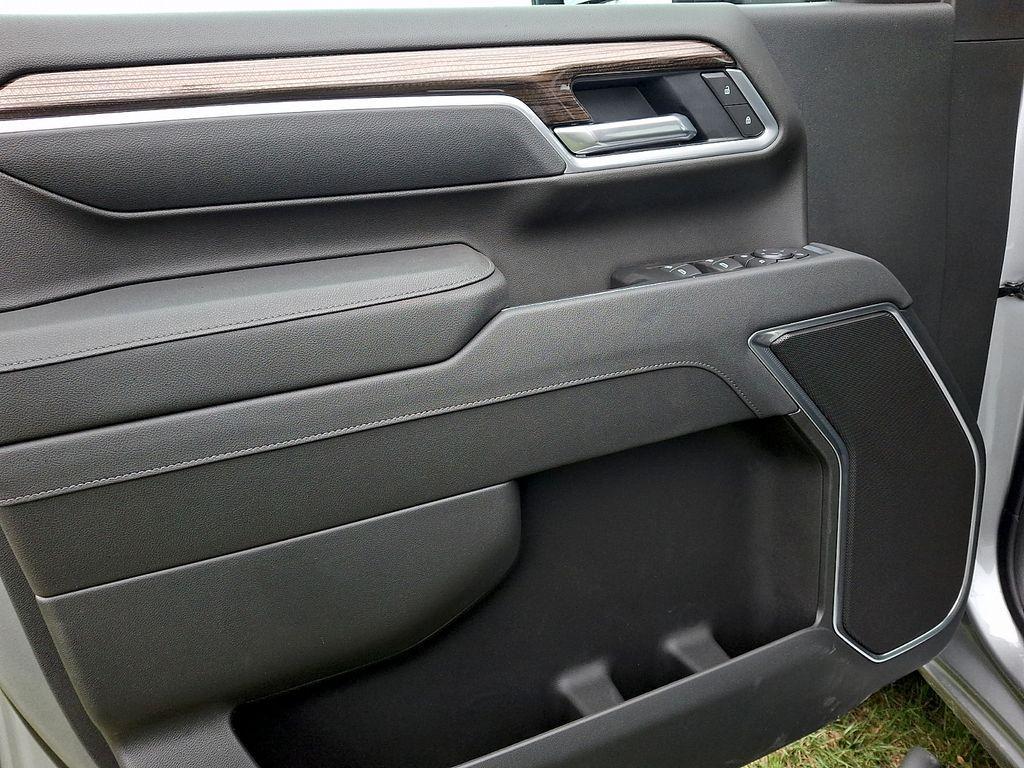 new 2026 Chevrolet Silverado 2500 car, priced at $65,432