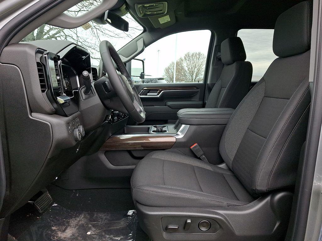 new 2026 Chevrolet Silverado 2500 car, priced at $65,432