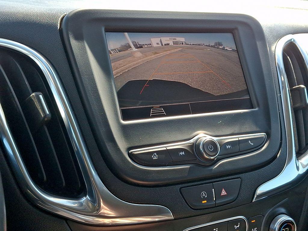 used 2022 Chevrolet Equinox car, priced at $21,511