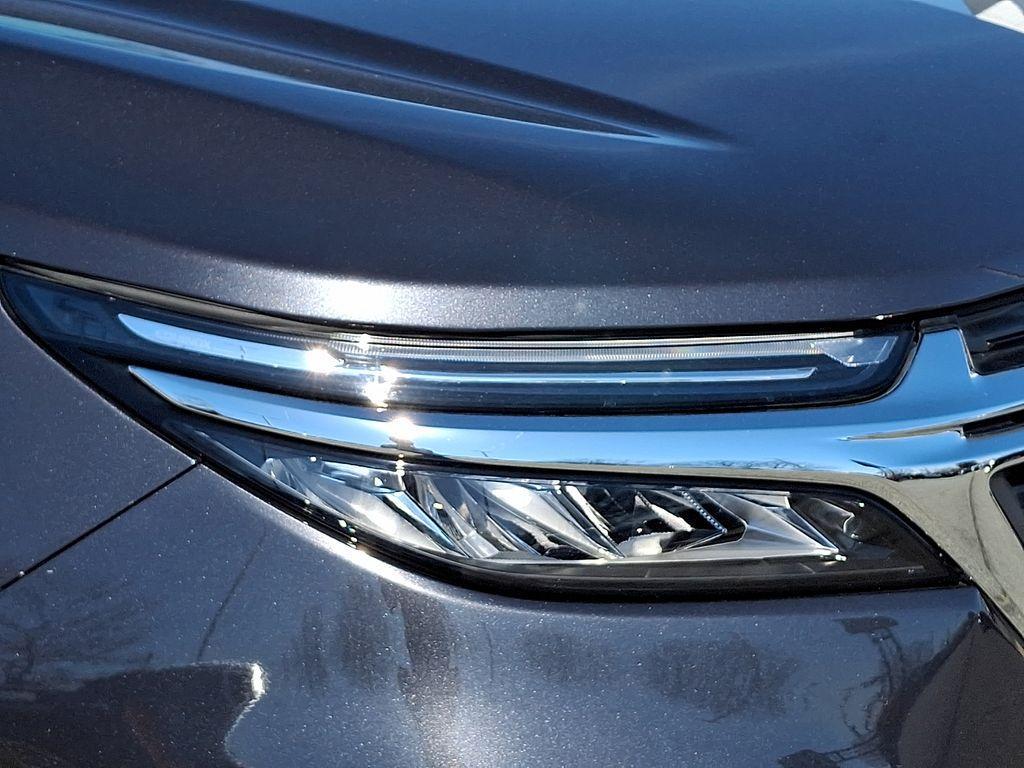 used 2022 Chevrolet Equinox car, priced at $21,511