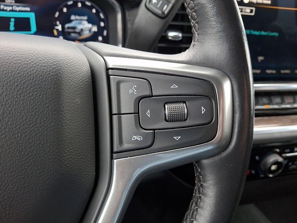 used 2022 Chevrolet Silverado 1500 car, priced at $39,304