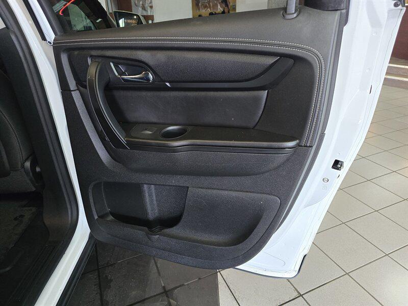 used 2017 Chevrolet Traverse car, priced at $12,995