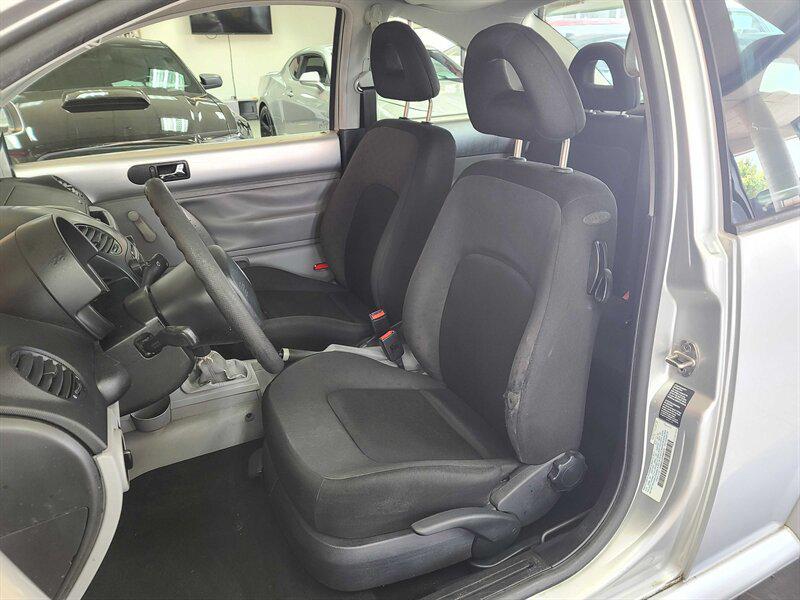 used 2000 Volkswagen New Beetle car, priced at $3,995