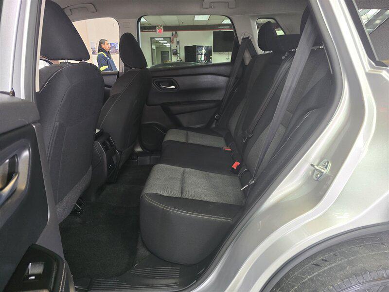 used 2024 Nissan Rogue car, priced at $18,995