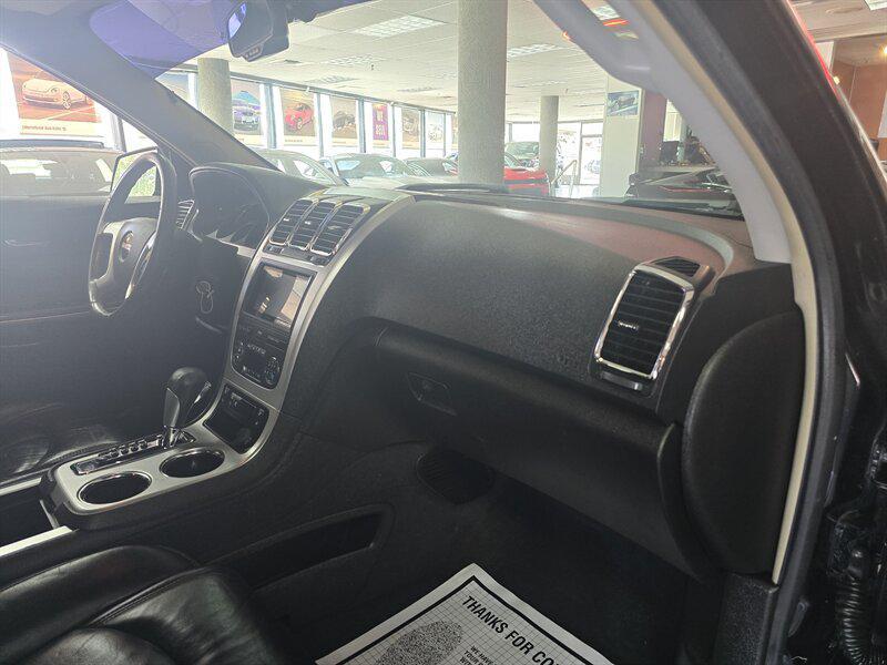 used 2009 GMC Acadia car, priced at $5,995