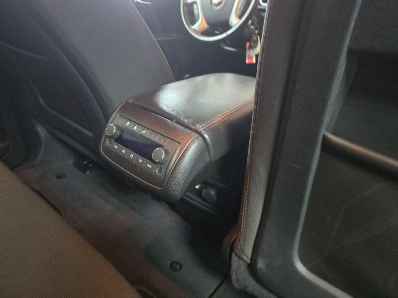 used 2010 Chevrolet Traverse car, priced at $7,995