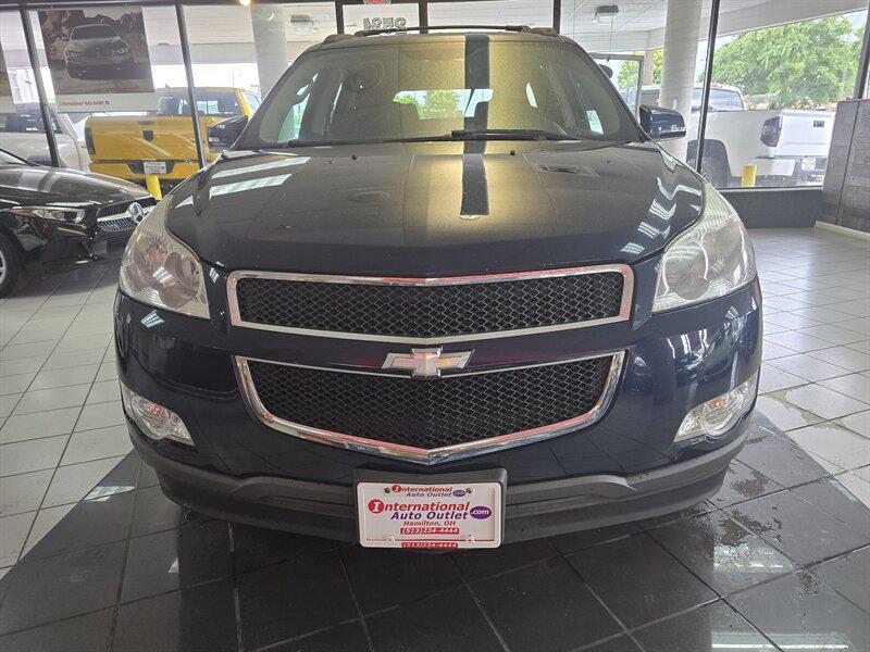 used 2010 Chevrolet Traverse car, priced at $7,995