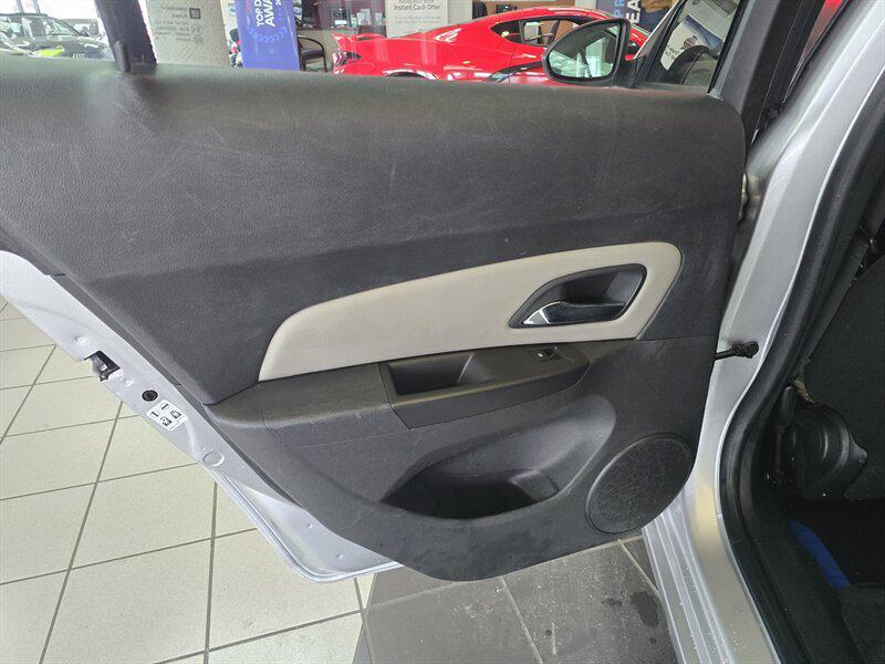 used 2015 Chevrolet Cruze car, priced at $4,995