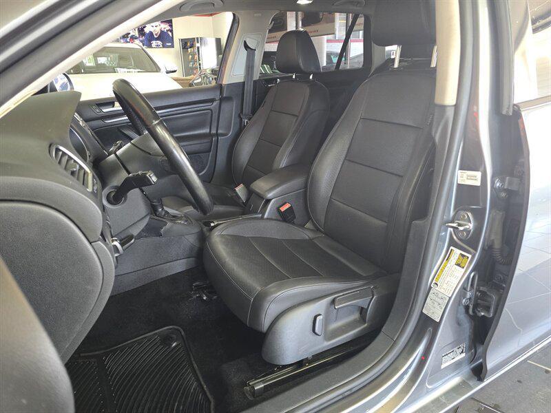 used 2014 Volkswagen Jetta SportWagen car, priced at $8,995