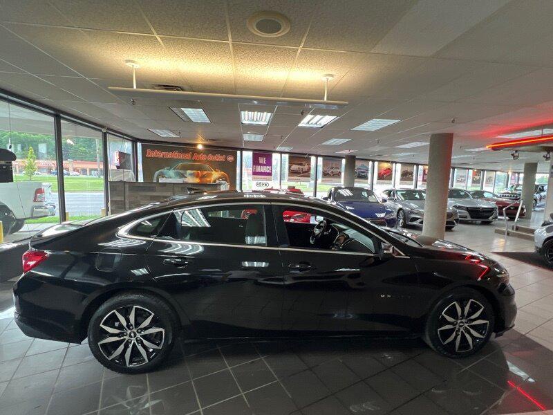 used 2018 Chevrolet Malibu car, priced at $10,995