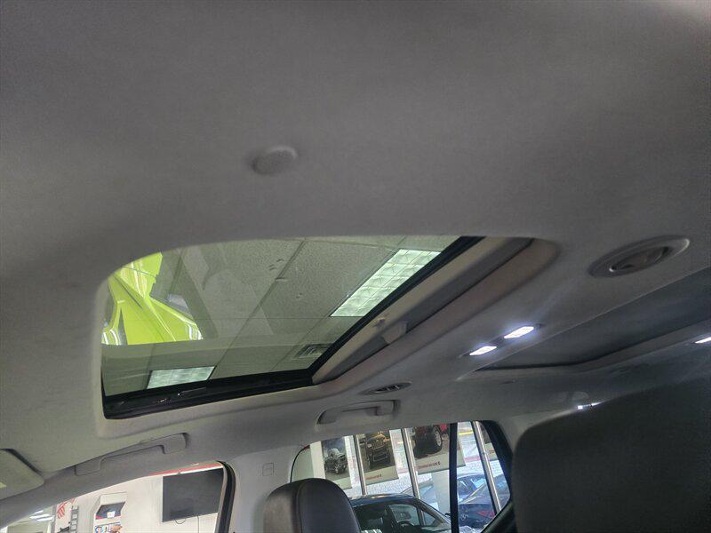 used 2021 Chevrolet Traverse car, priced at $16,995