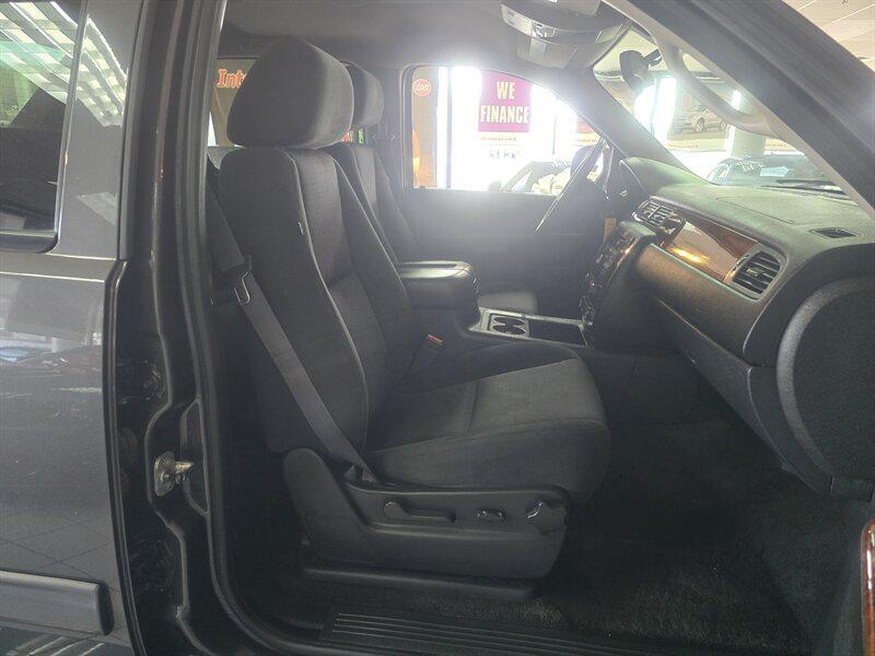 used 2011 Chevrolet Avalanche car, priced at $9,995