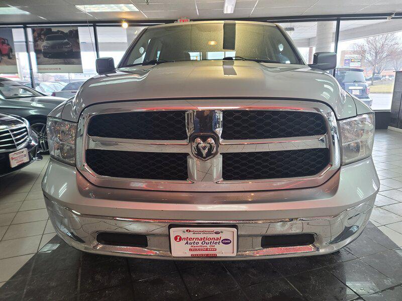 Bright Silver Metallic Clear Coat 2016 RAM 1500 SLT
