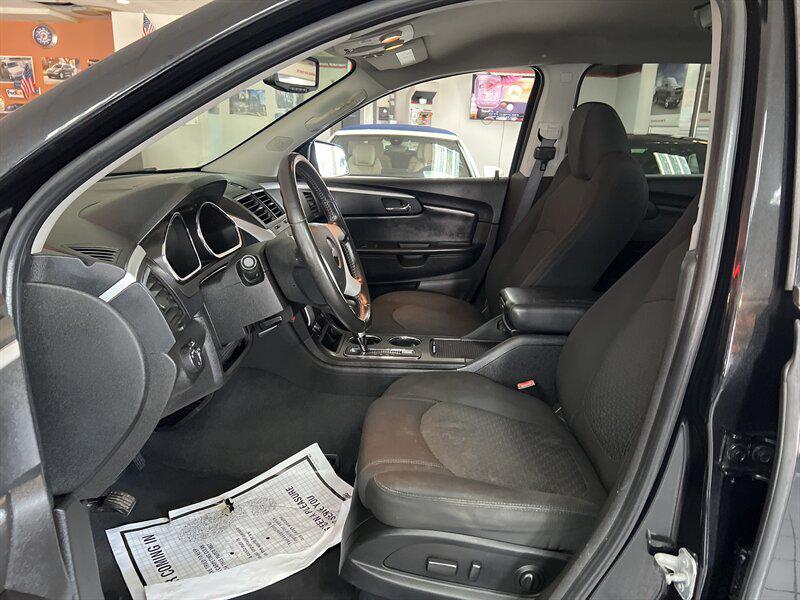 used 2012 Chevrolet Traverse car, priced at $5,995