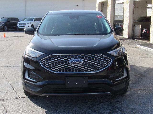 used 2024 Ford Edge car, priced at $19,299