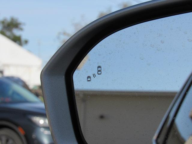 used 2022 Lincoln Nautilus car, priced at $25,999