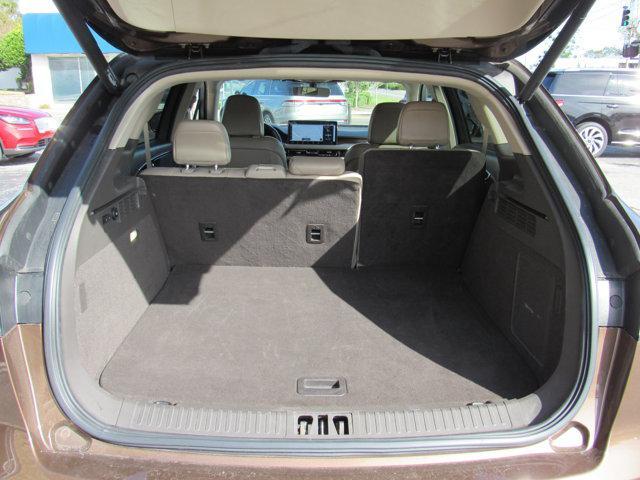 used 2022 Lincoln Nautilus car, priced at $31,999