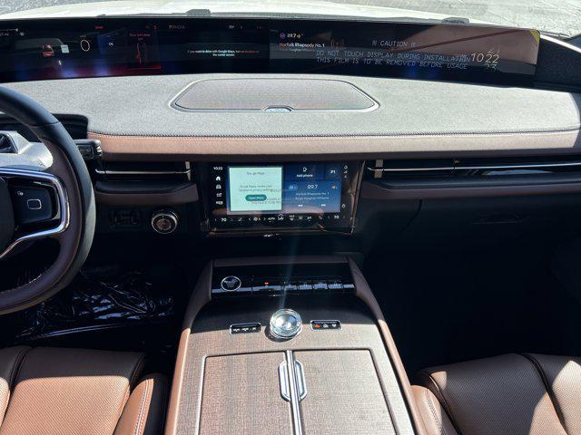 new 2026 Lincoln Navigator car, priced at $112,605
