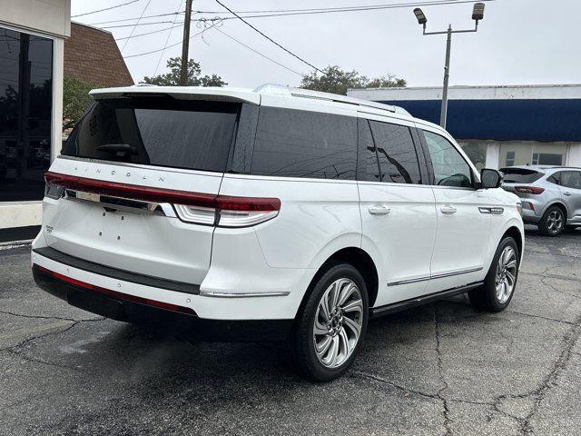 used 2022 Lincoln Navigator car, priced at $51,999