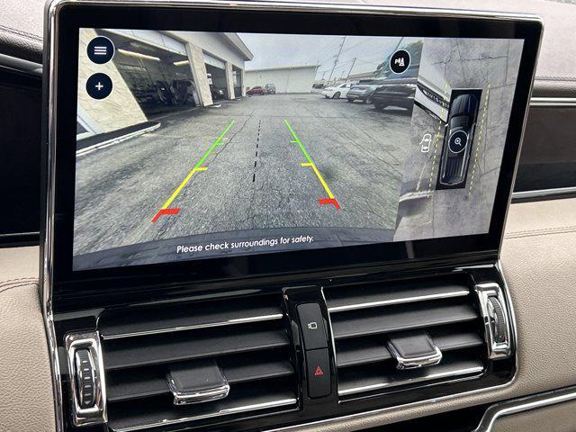 used 2022 Lincoln Navigator car, priced at $51,999