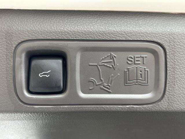 used 2022 Lincoln Navigator car, priced at $51,999