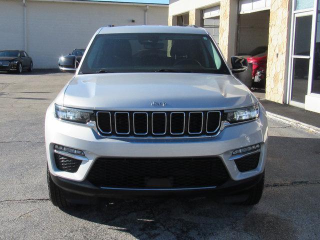 used 2022 Jeep Grand Cherokee car, priced at $27,999