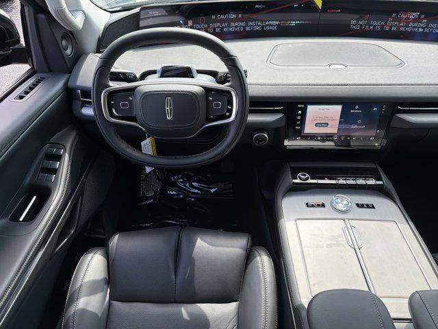 new 2026 Lincoln Navigator car, priced at $104,890