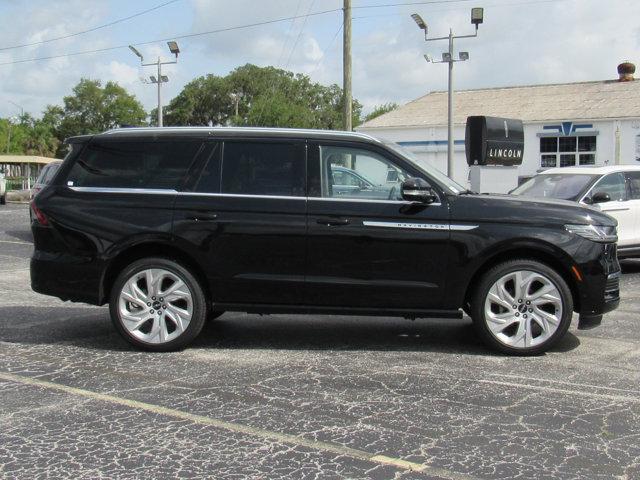new 2025 Lincoln Navigator car, priced at $108,305